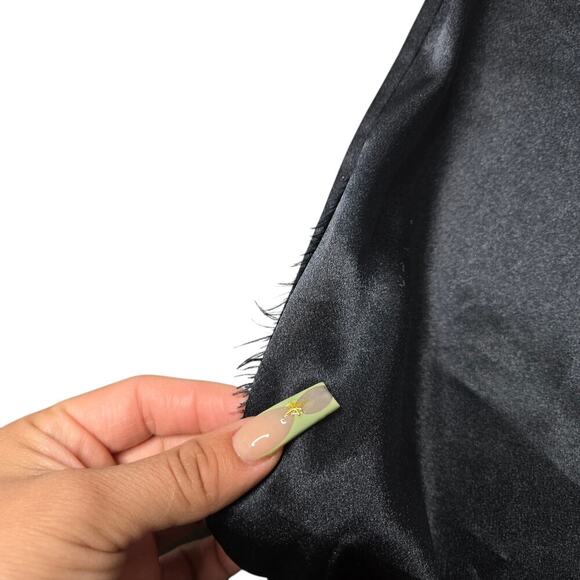 Victoria's Secret Vintage Satin Floral Pajama Set - Picture 5 of 6